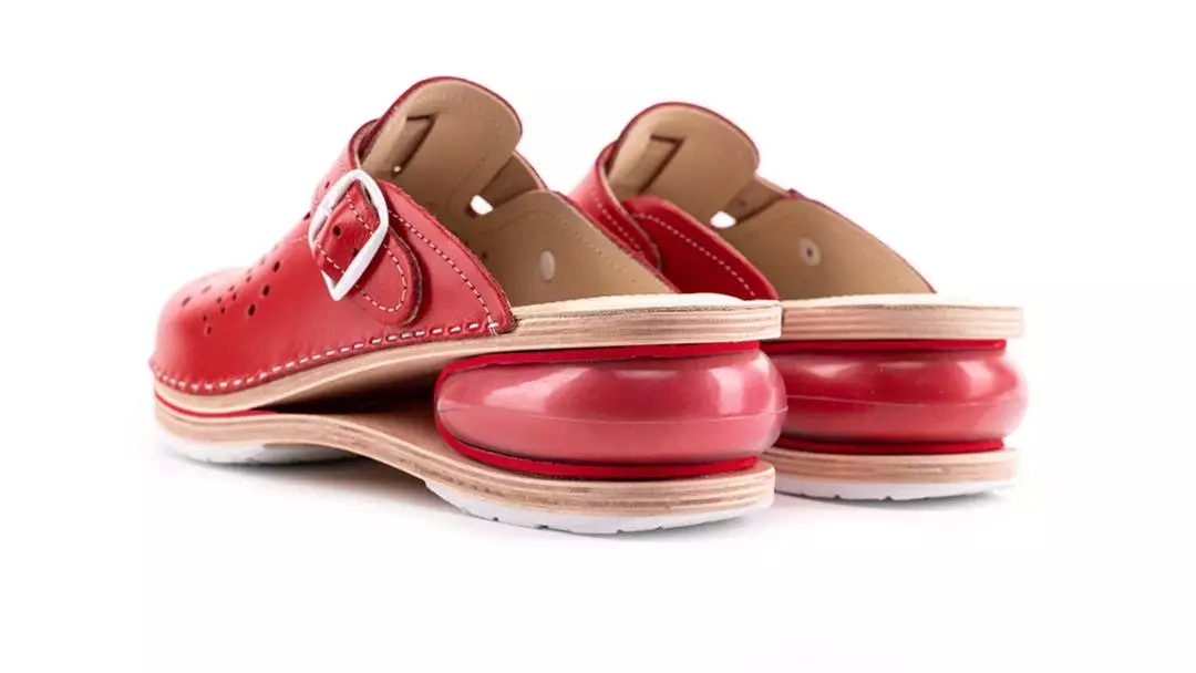 Ženska zračna klompa A01 Biancomolina Crvena