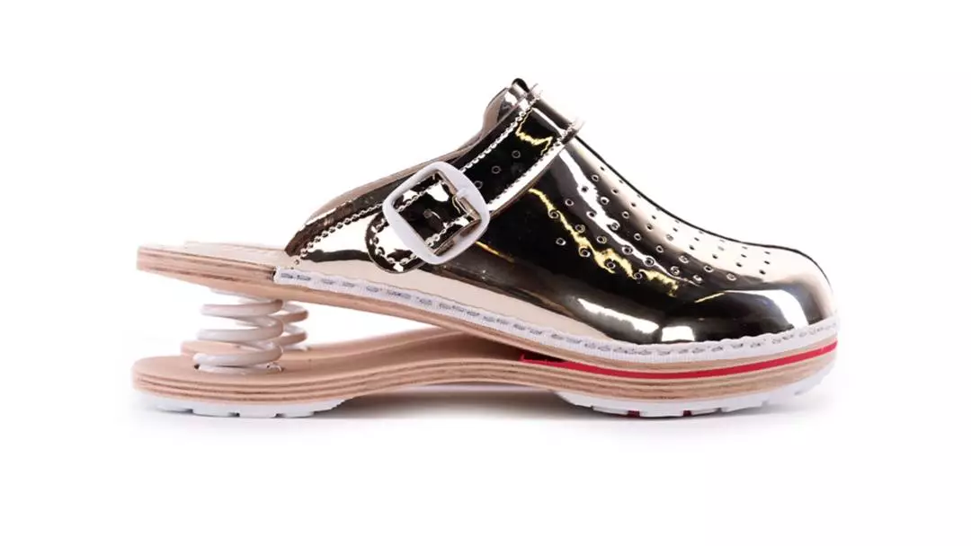 Ženska zračna klompa F06 Biancomolina Zlatna – VV obuća